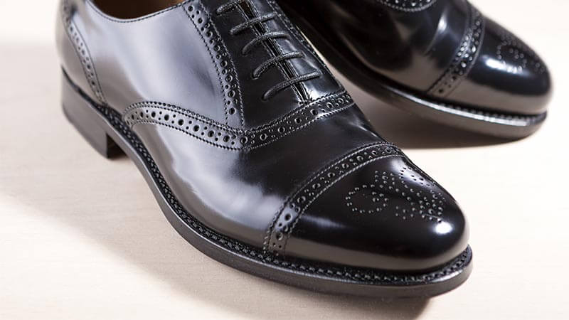 Model Sepatu Pantofel Laki Laki - Sepatu Brogue Oxford